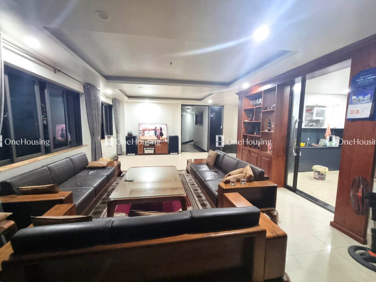 Nhà mặt ngõ cách Mỹ Đình 100m, diện tích 208.5m² x 10 tầng, mặt tiền 7.67m