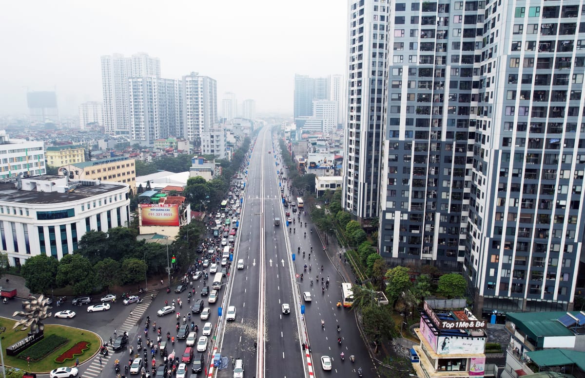 Thông xe Vành đai 2 Hà Nội trên cao, đường về Masteri Waterfront rộng mở