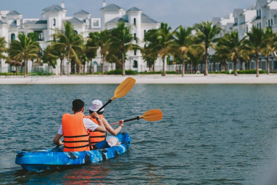 Trải nghiệm nghỉ dưỡng 5 sao tại thành phố Biển Hồ. Ảnh: Vinhomes Ocean Park
