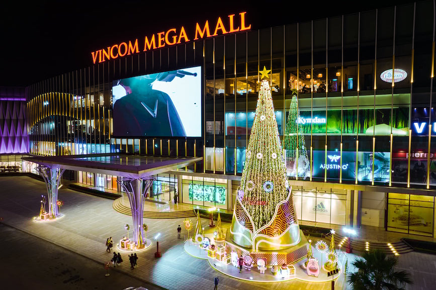 Vincom Mega Mall Ocean Park Gia Lâm là tụ điểm mua sắm và giải trí thích hợp. Ảnh: Vincom