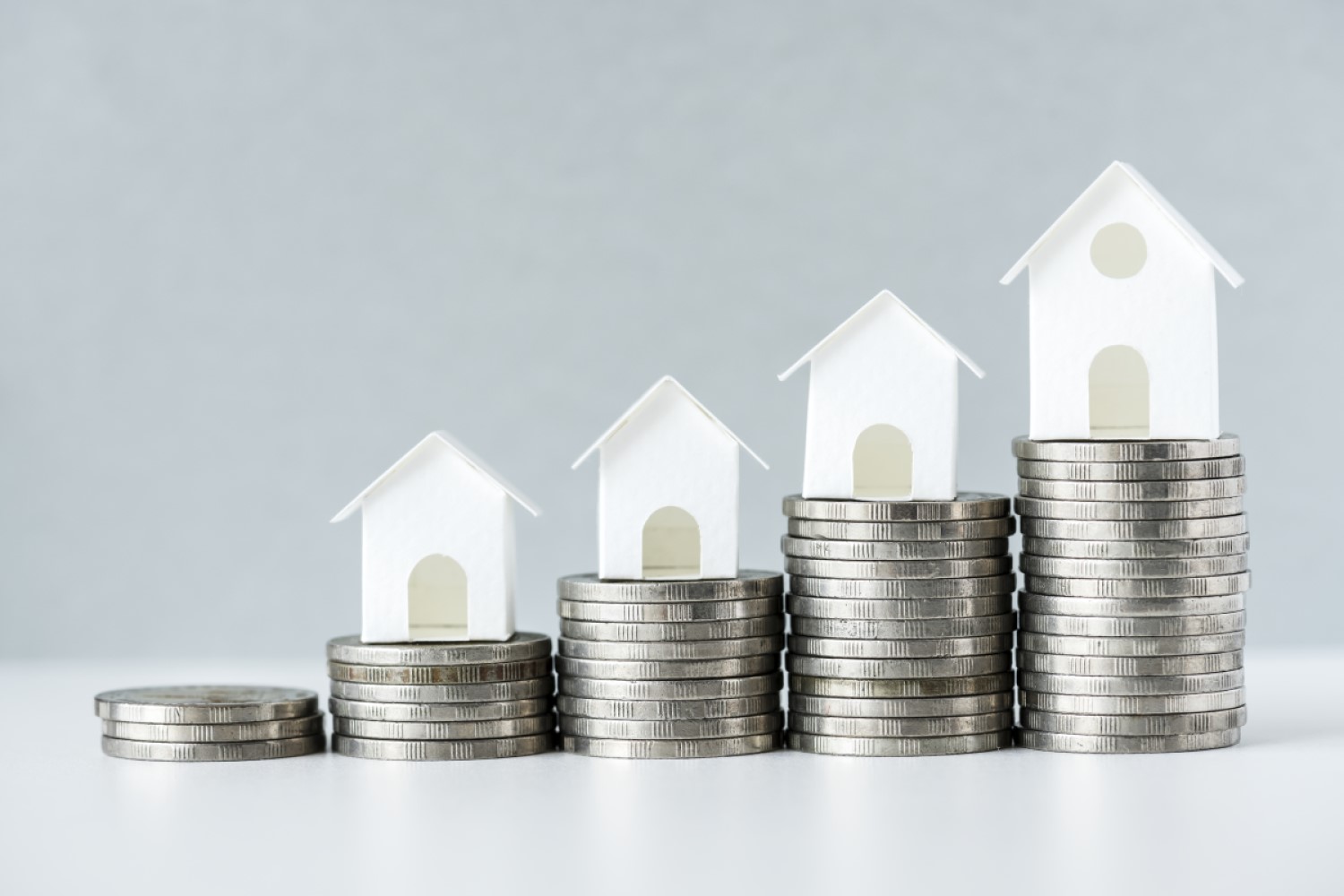 Điểm tin: CBRE dự báo giá căn hộ Hà Nội tăng 5-7% một năm trong 3 năm tới