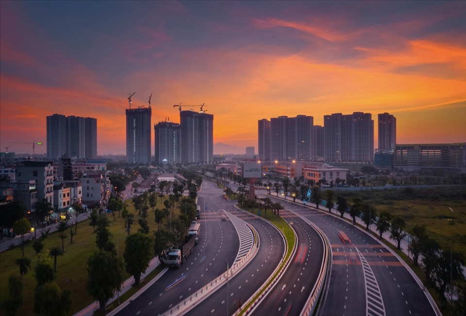 Chuyên gia OneHousing phân tích xu hướng dịch chuyển về phía Tây Hà Nội 